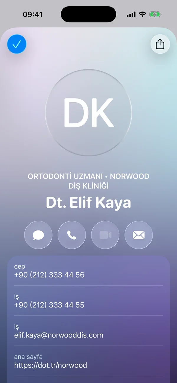iPhone'da kartvizit karekodu okutulunca açılan kişi kartı: Dt. Elif Kaya, telefonlar, e-posta ve web sitesi