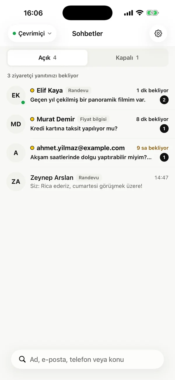 dot Panel uygulamasında sohbet listesi: yanıt bekleyen ziyaretçiler, ne kadar süredir beklediğiyle en üstte